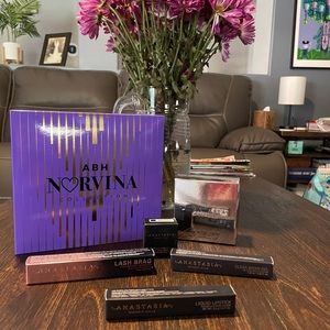 NIB Lot of Anastasia Beverly Hills Cosmetics